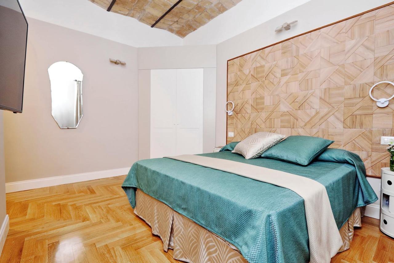 Bellezza Al Colosseo - B&B & Apts Rome Bagian luar foto