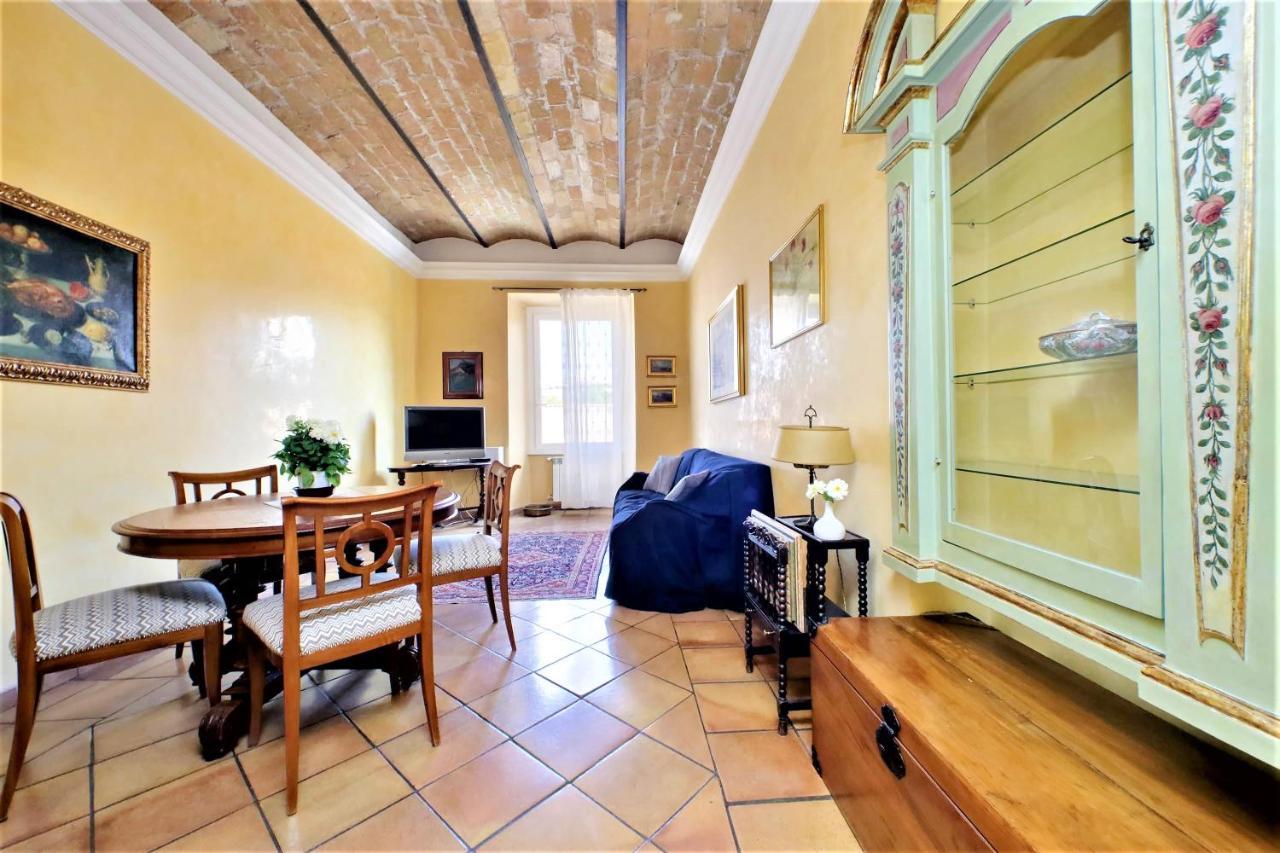 Bellezza Al Colosseo - B&B & Apts Rome Bagian luar foto