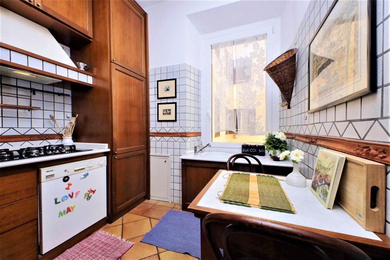 Bellezza Al Colosseo - B&B & Apts Rome Bagian luar foto