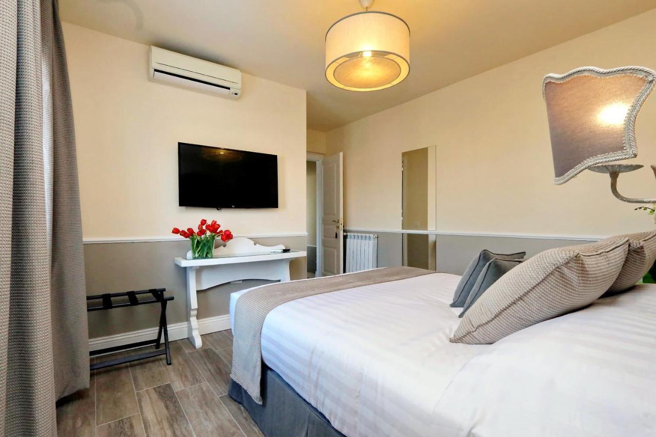 Bellezza Al Colosseo - B&B & Apts Rome Bagian luar foto