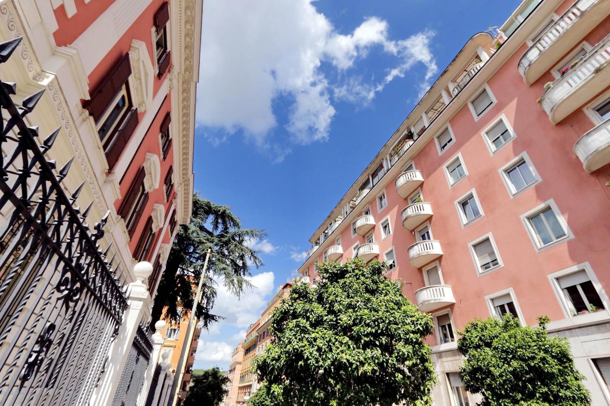 Bellezza Al Colosseo - B&B & Apts Rome Bagian luar foto