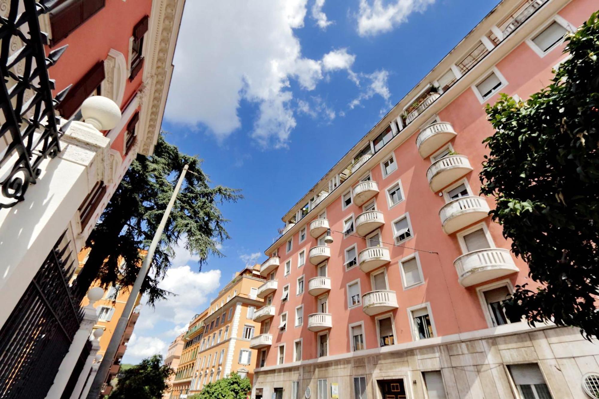 Bellezza Al Colosseo - B&B & Apts Rome Bagian luar foto
