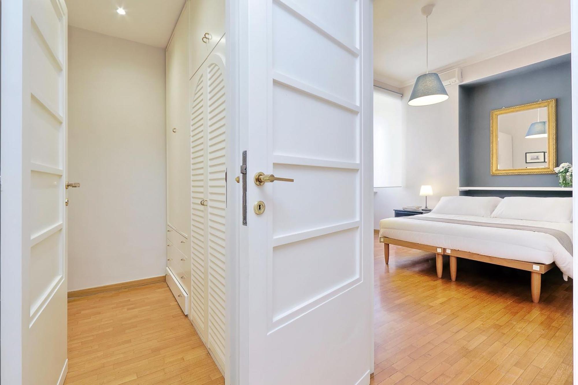 Bellezza Al Colosseo - B&B & Apts Rome Bagian luar foto